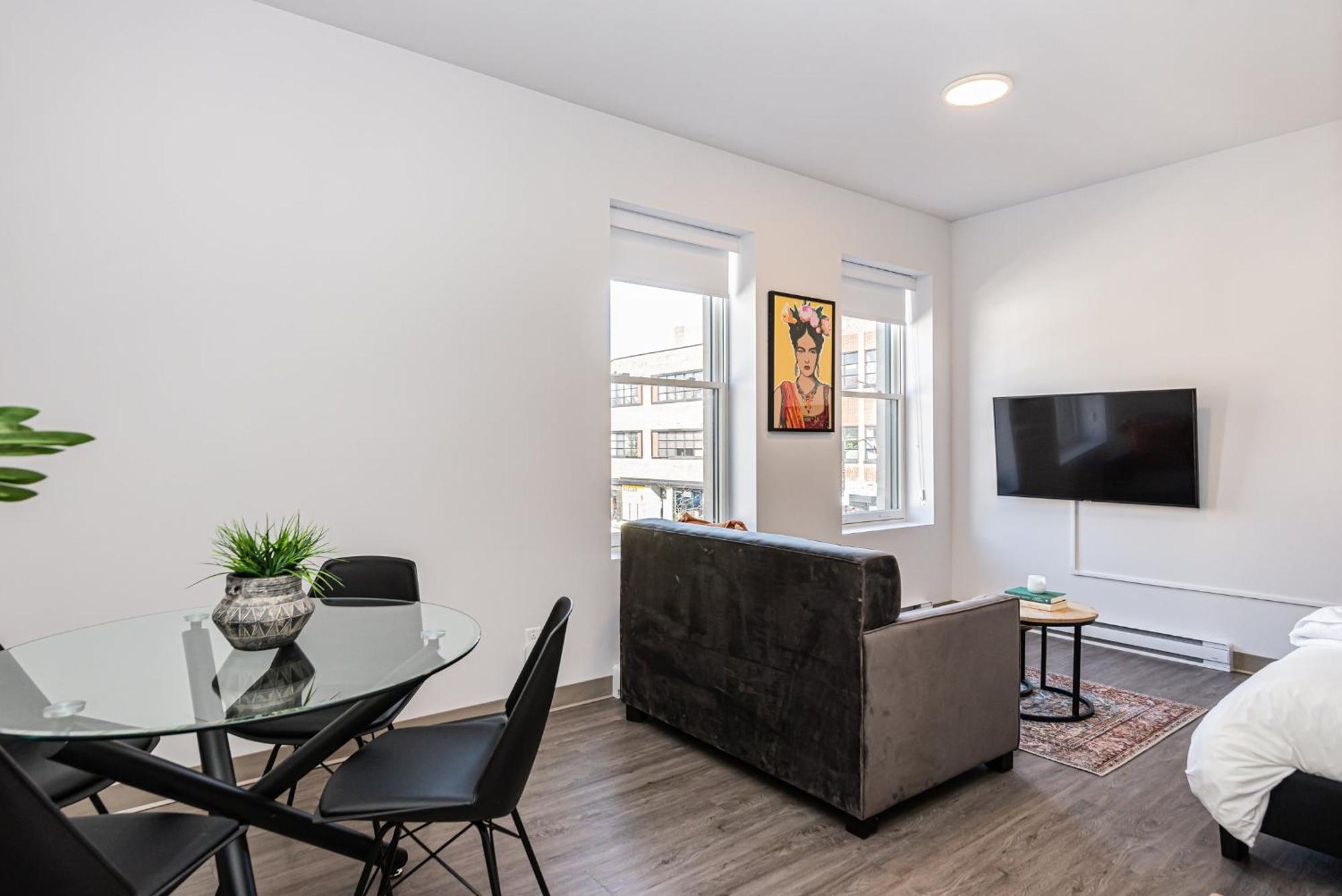 מונטריאול Wonderful New Studio Close To Mount Royal By Den Stays חדר תמונה